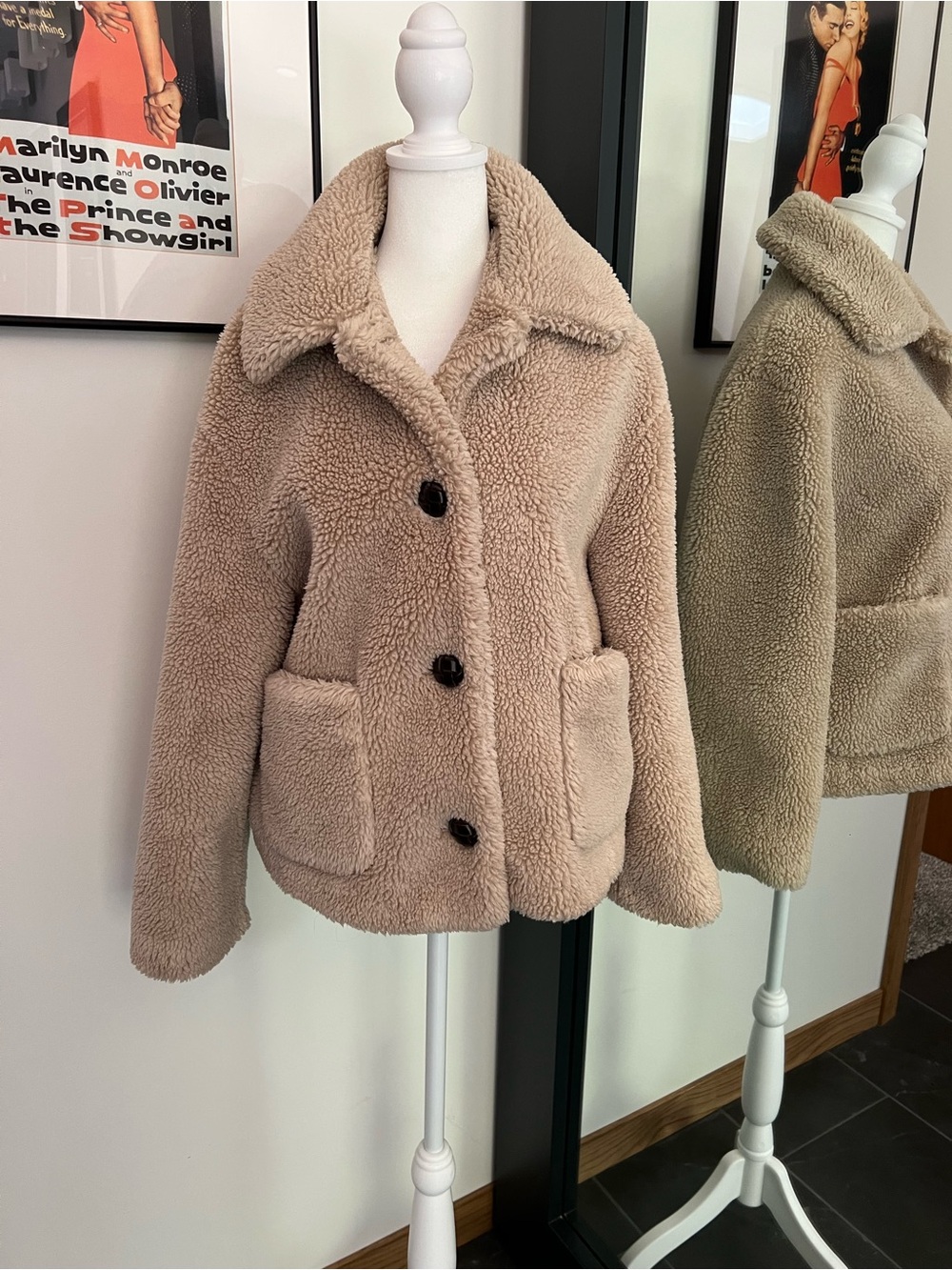 ZARA Women’s Faux Shearling Teddy Coat Jacket Beige Tan Button Front Small S